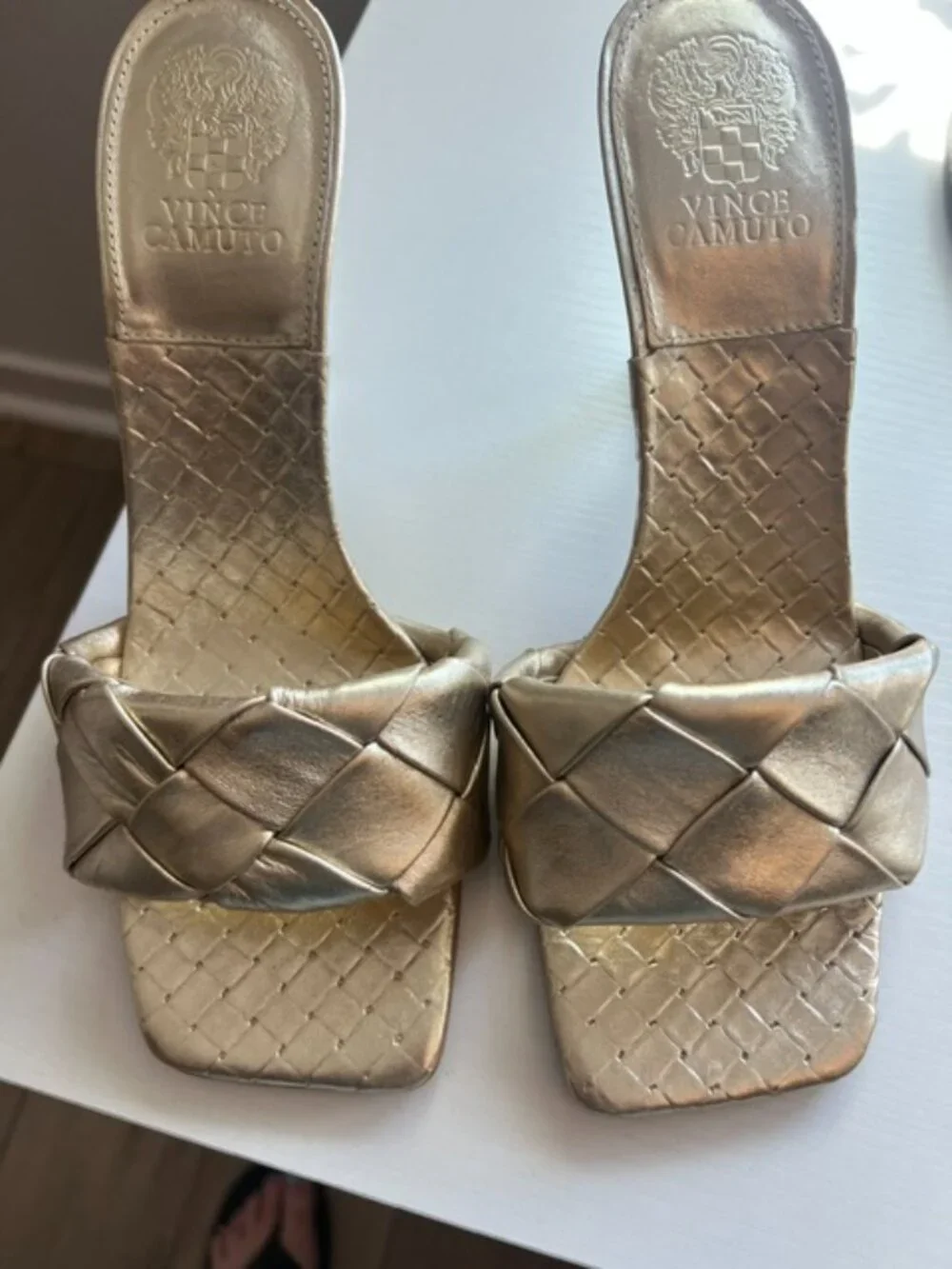 Vince Camuto Gold Woven Heeled Sandals Size 10 NWOT